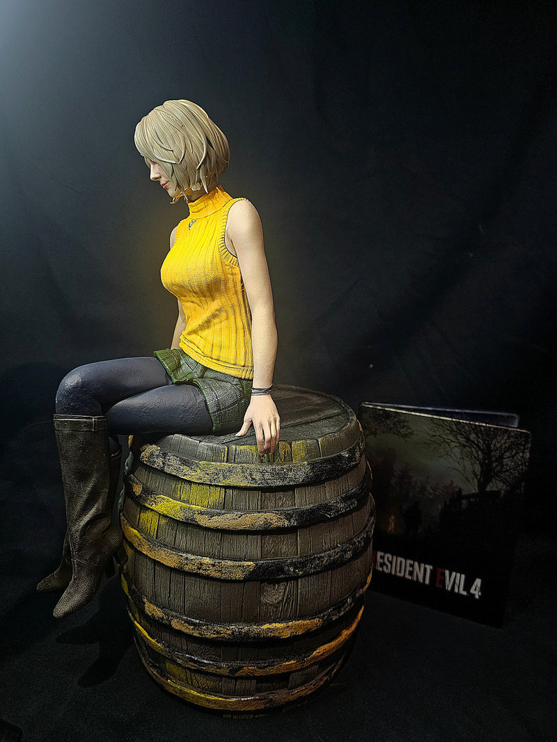 Resident Evil 4 1/4 Premium Ashley Graham statue