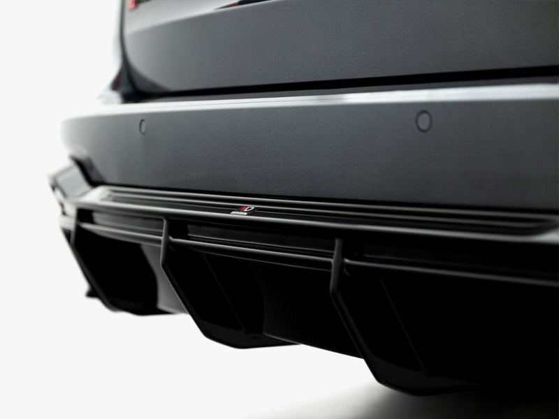 Maxton Design - Rear Valance Audi RS6 C8 / C8 Facelift (Version with towbar)