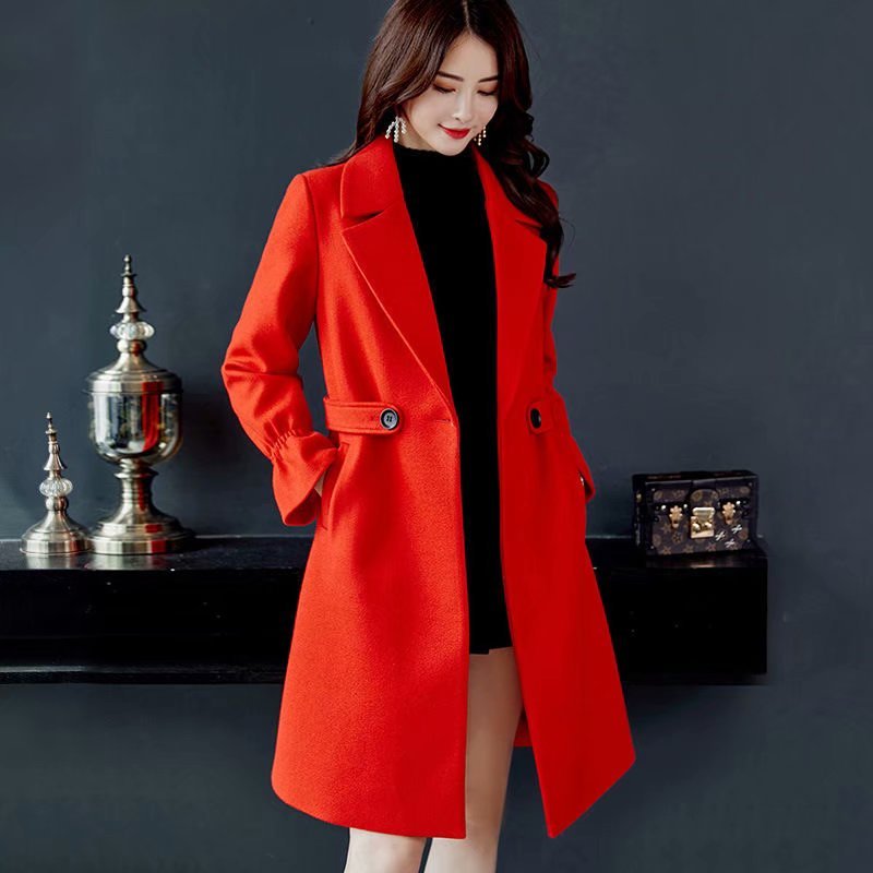 Women's woolen coat mid-length