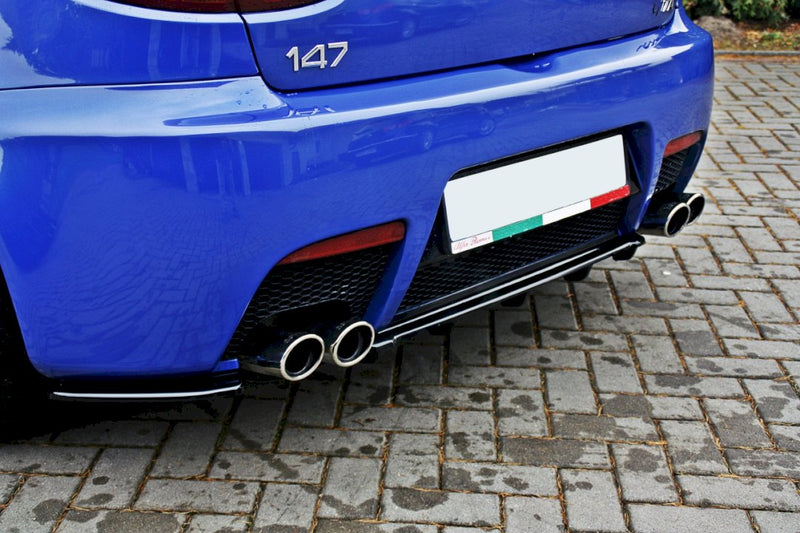 Maxton Design - CENTRAL REAR SPLITTER ALFA ROMEO 147 GTA (WITH VERTICAL BARS)