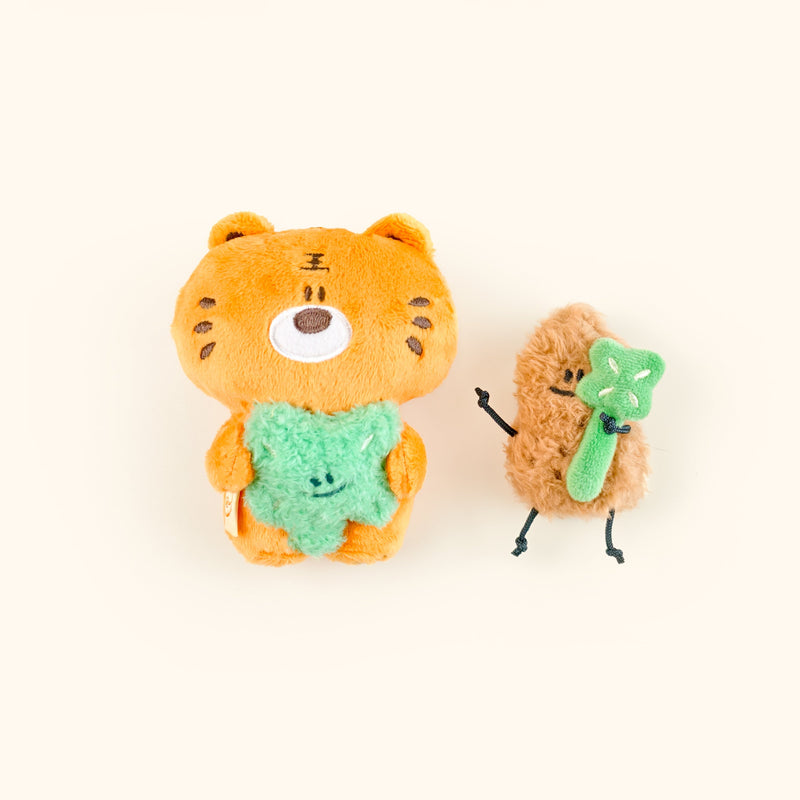 Fickle Plan | Tiger Peanut And Four-leaf Clover Bag Charm