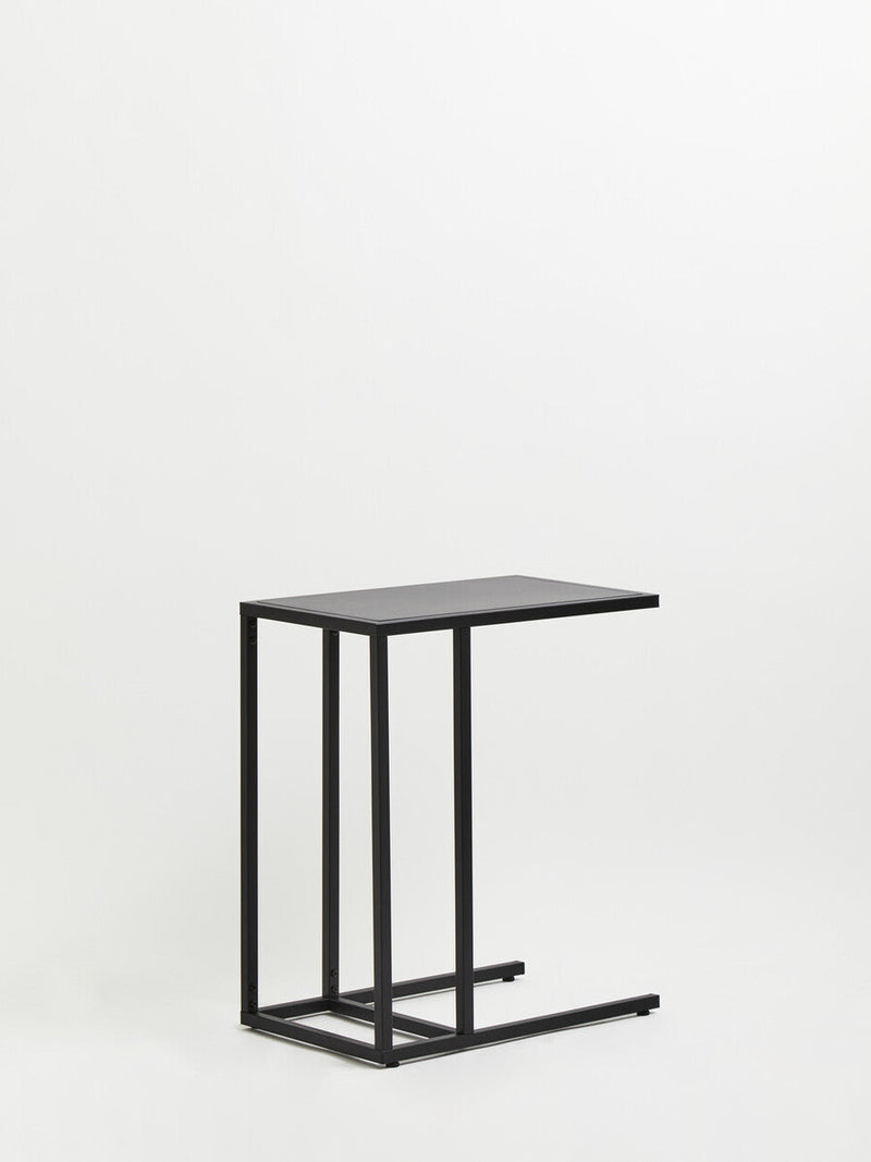Black Powder Coated Metal Side Table with C-Shaped Design, Acero | Acero