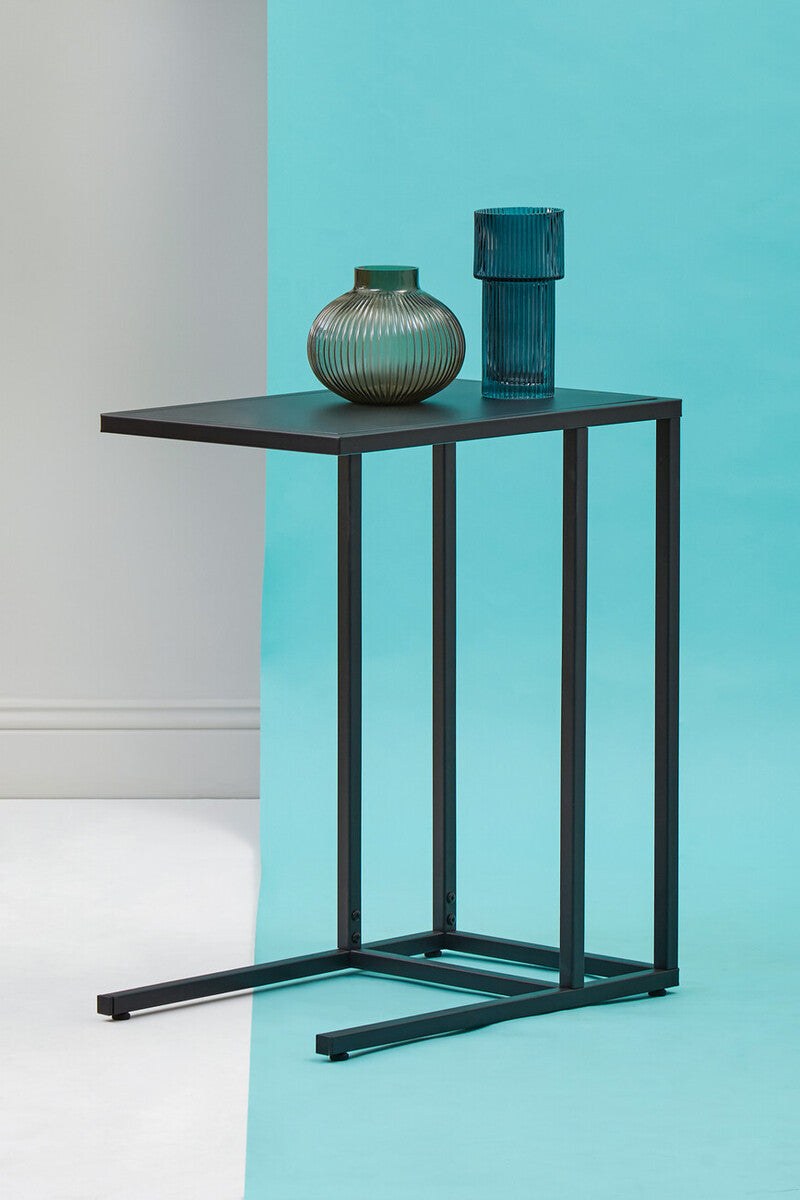 Black Powder Coated Metal Side Table with C-Shaped Design, Acero | Acero