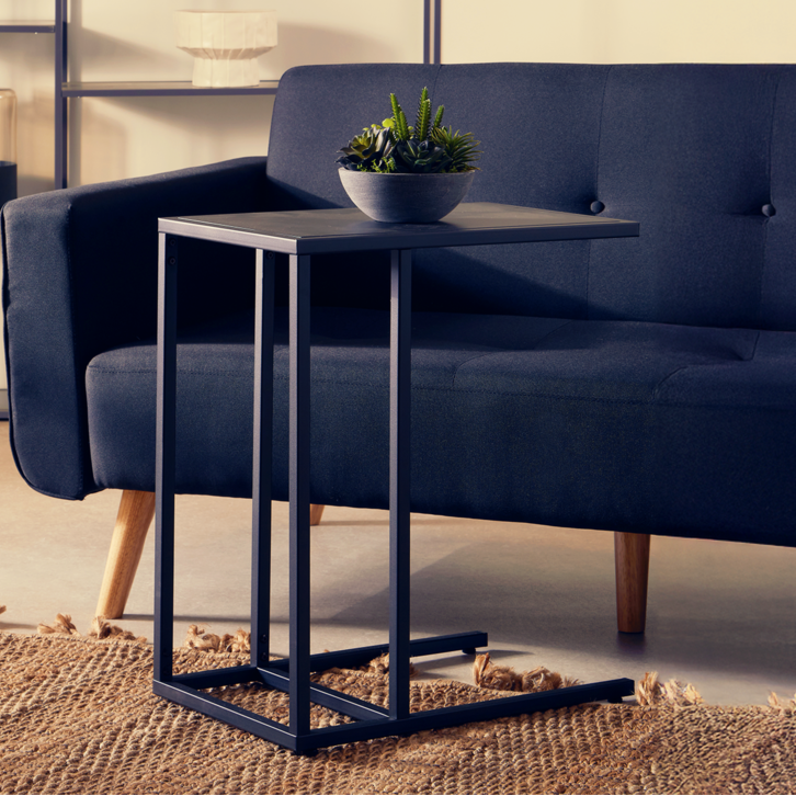 Black Powder Coated Metal Side Table with C-Shaped Design, Acero | Acero