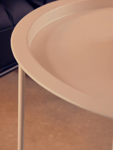 White Powder Coated Metal Round Side Table with Intersecting Cross Base, Acero | Acero