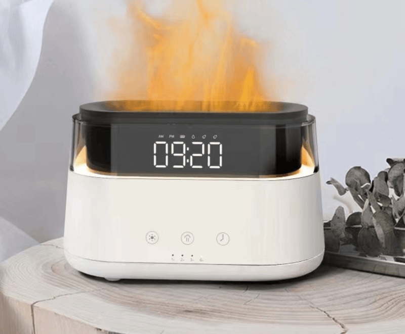 Modern Aroma Diffuser - Led Clock - USB-C - Flame Effect