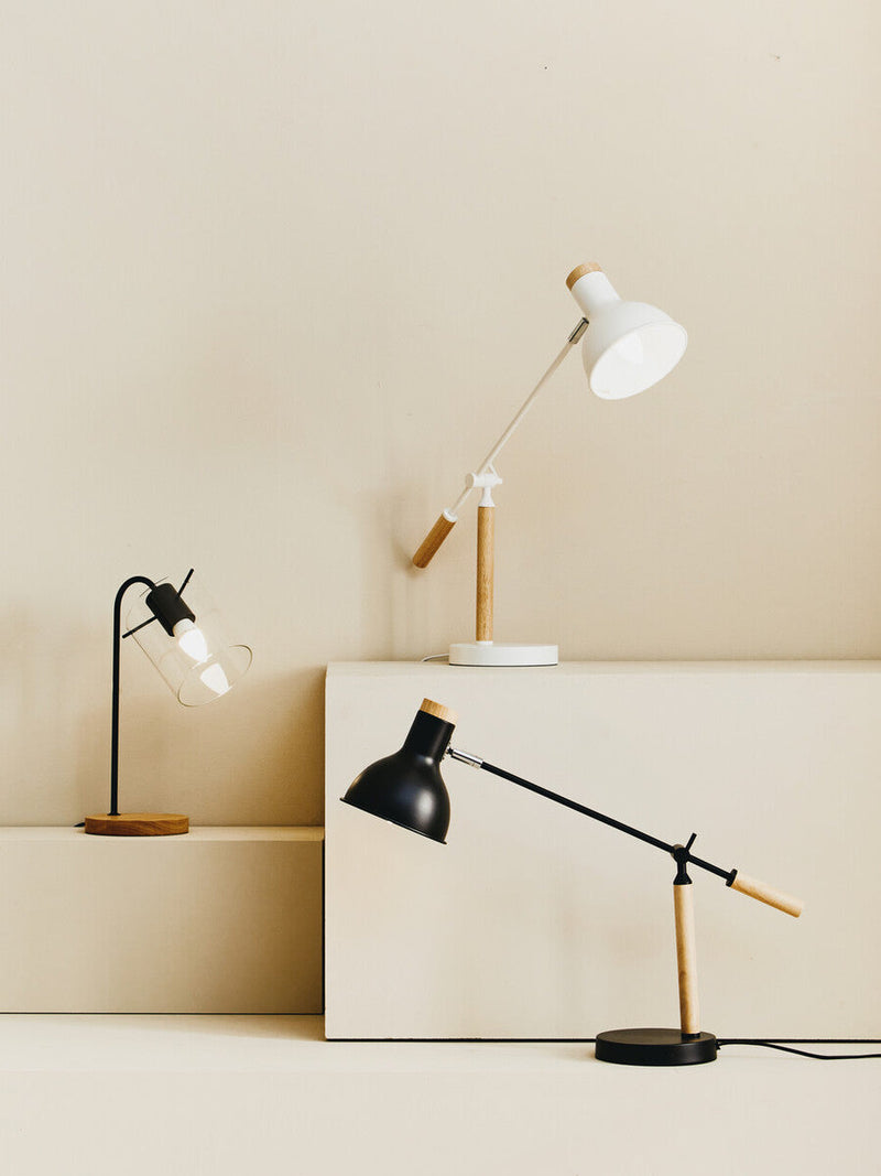 Matte Black Curved Table Lamp | Stockholm