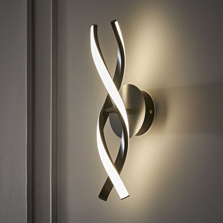 Infinity LED Wall Light Double Twist