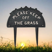 26CM CAST IRON KEEP OFF GRASS WALL SIGN - InStock