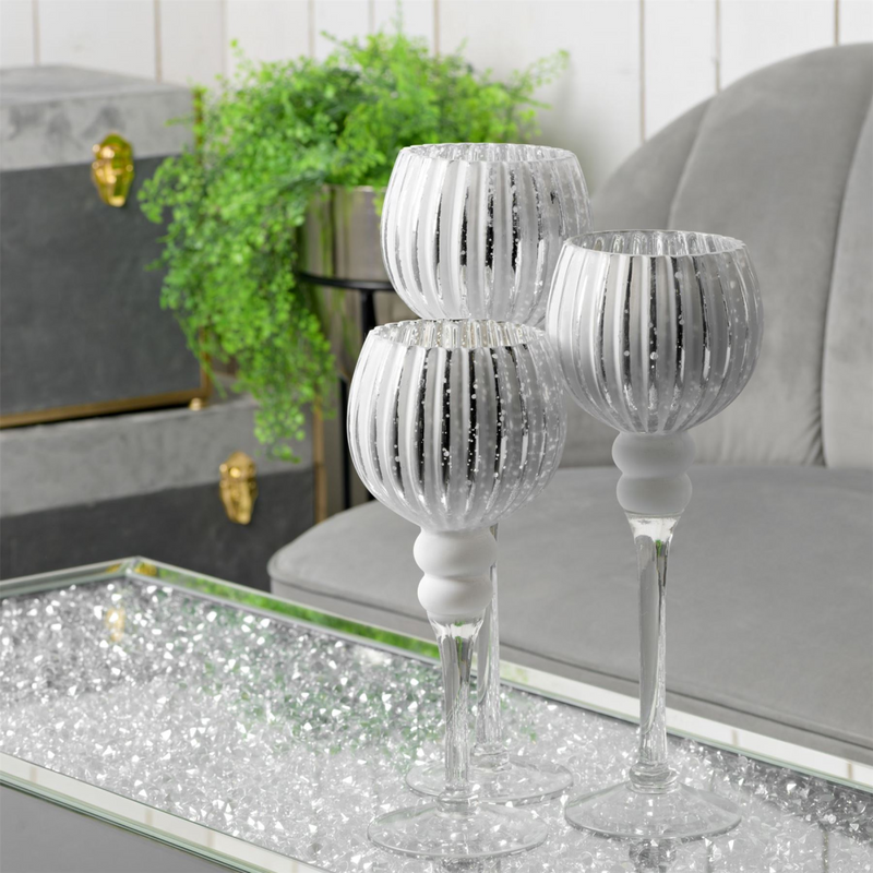 Set of 3 Ribbed Goblets With White Matte Finish