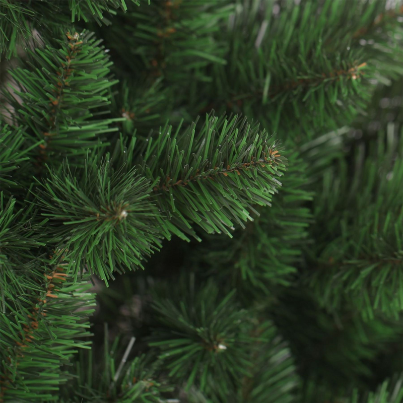 7 Foot Classic Fir Tree