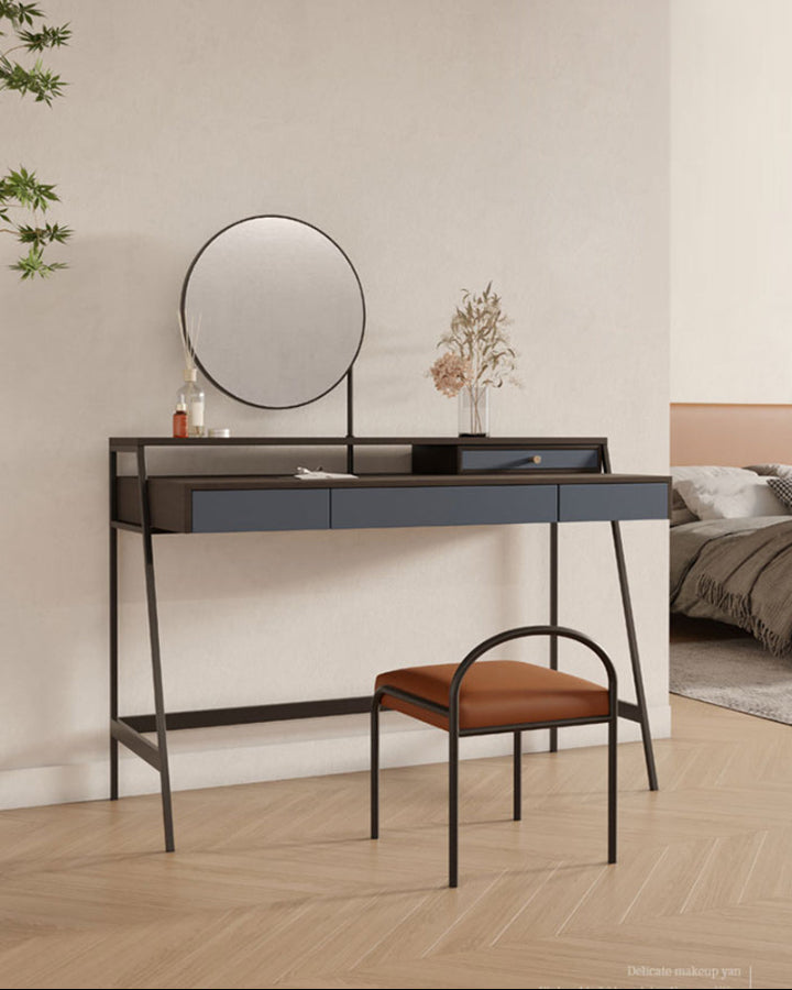 Glazier Dressing Table with Mirror