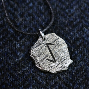 Eihwaz Rune