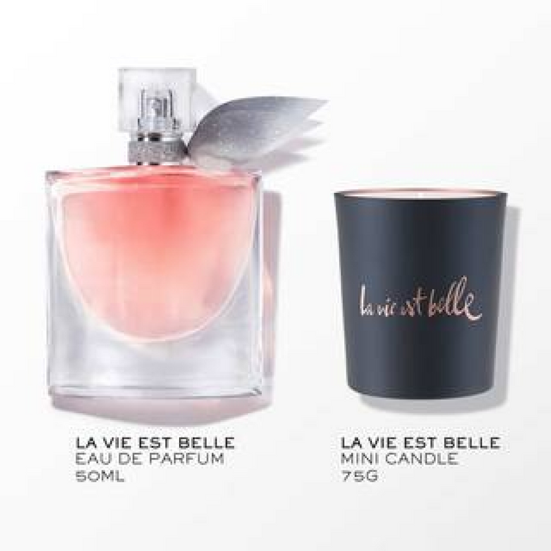 Lancome La Vie Est Belle Gift Set (Eau De Parfum Spray 50ml  Candle)