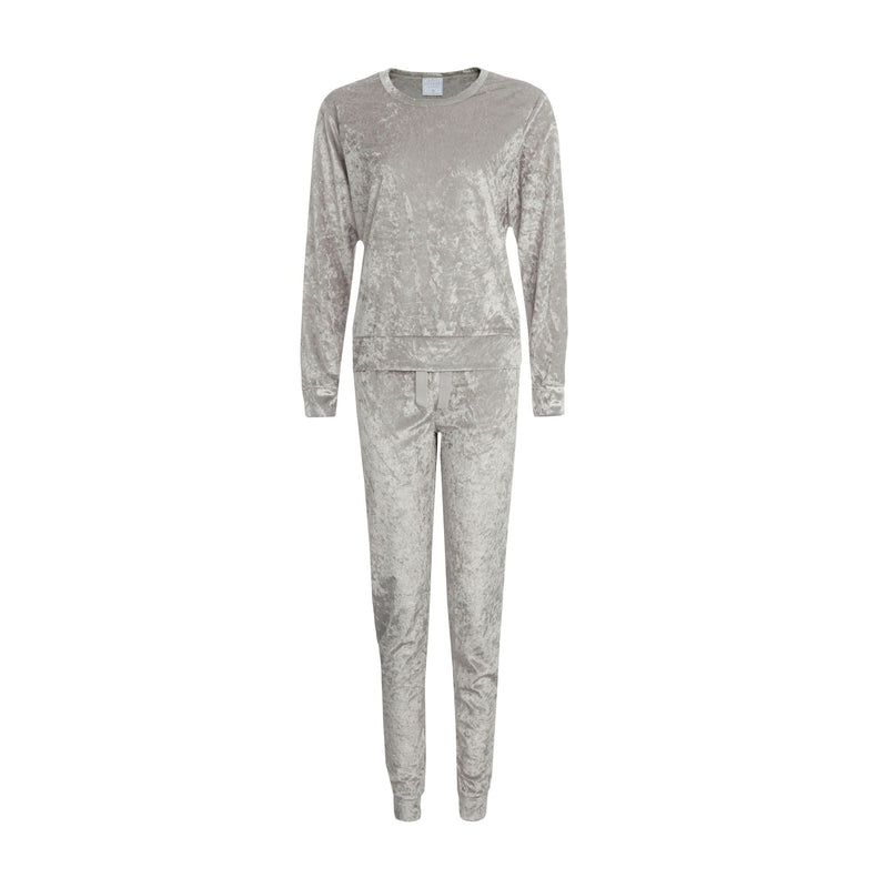 Ladies Velvet Lounge Suit: Cozy Crushed Fleece Pyjamas Set for Winter Comfort