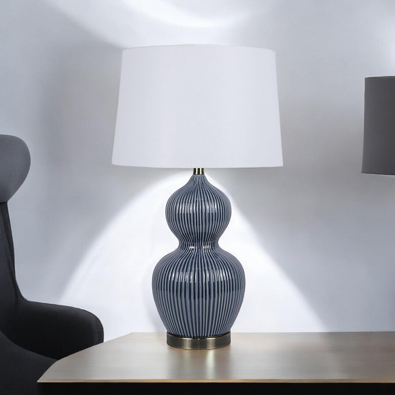 39CM LAMP AND SHADE