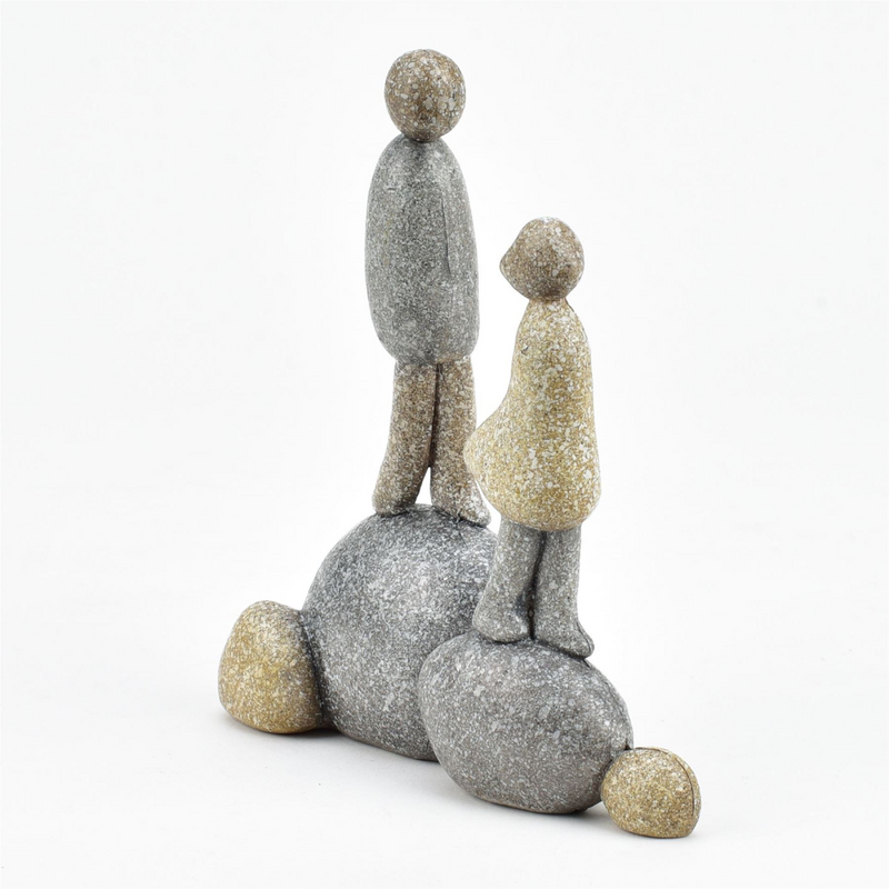 Hestia Pebble Couple Standing Figurine