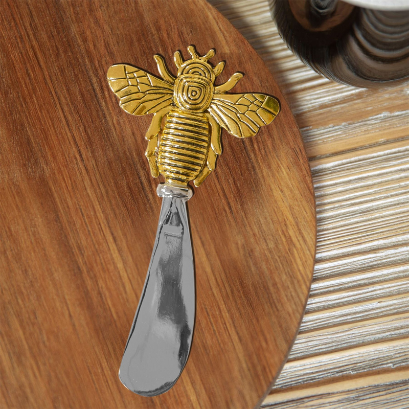 Round Acacia Cheese Board with Spreader Bee Design