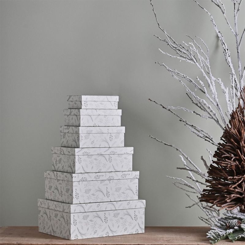 Set of 6 nested Winter Wilds Gift Boxes
