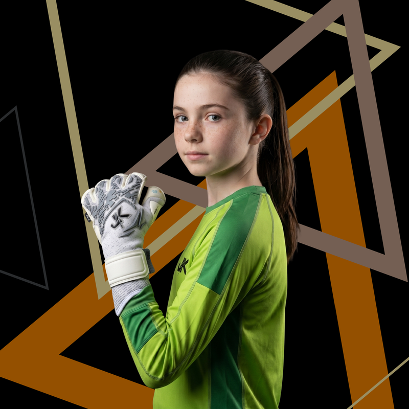 Diffusion Ultra Roll Finger Goalkeeper Gloves