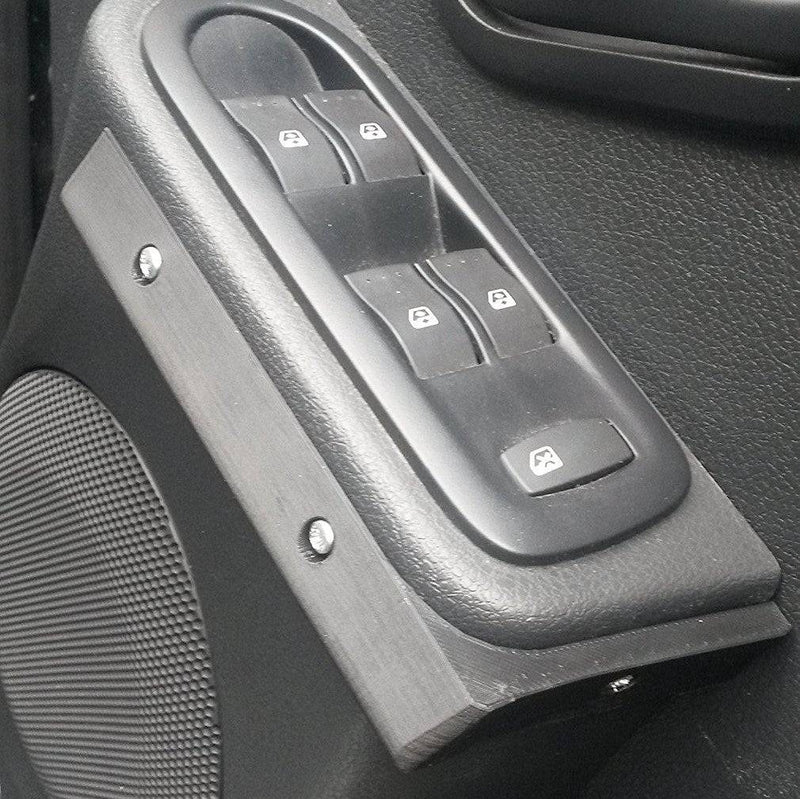 Dacia Duster Drivers Door Knee Rest : Black