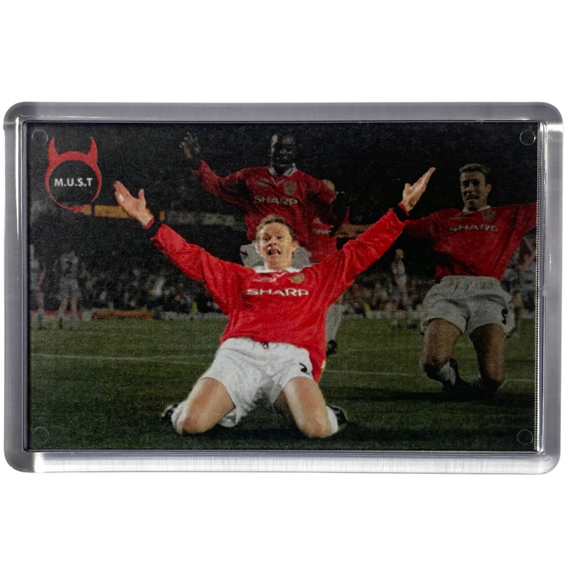 Ole Gunnar Solskjaer 1999 ECL Final "Knee Slide" Fridge Magnet