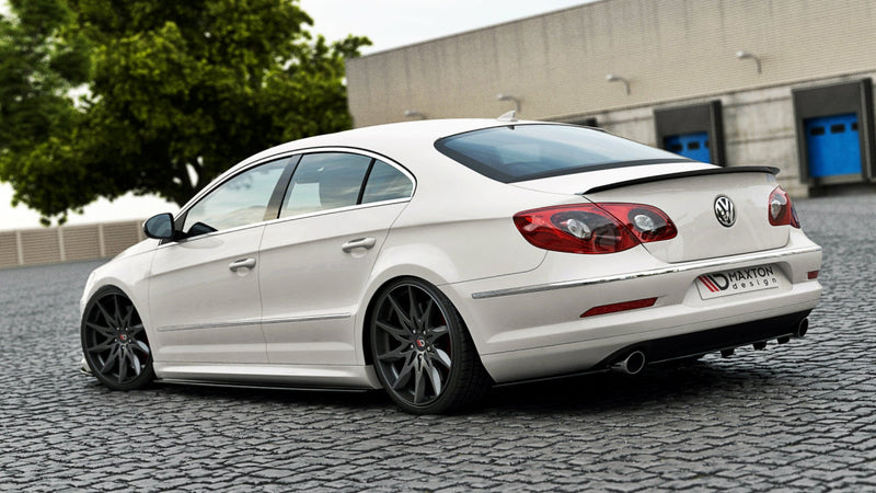 Maxton Design - CENTRAL REAR SPLITTER VW PASSAT CC R36 RLINE (PREFACE) (WITH VERTICAL BARS)