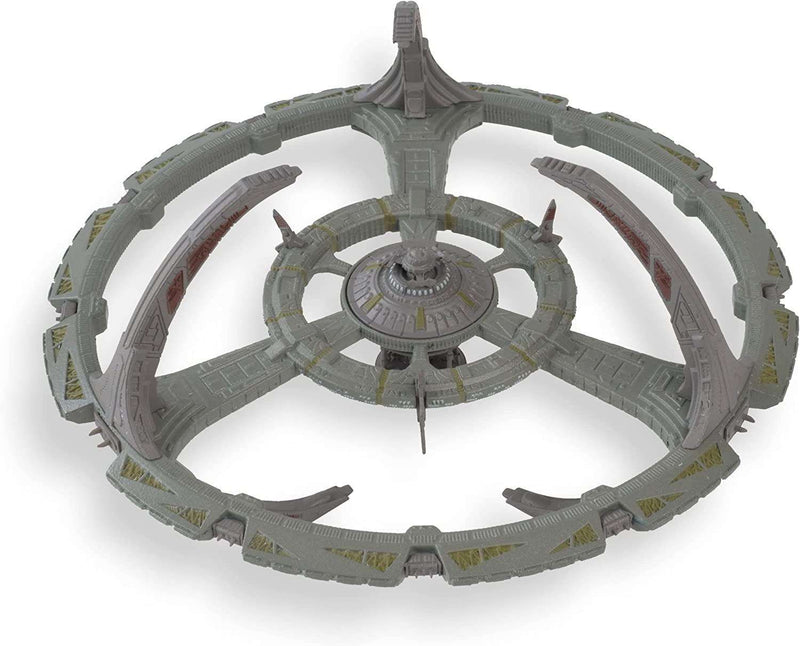 #01 Deep Space 9 DS9 Model Die-cast Ship SPECIAL ISSUE (Eaglemoss / Star Trek)