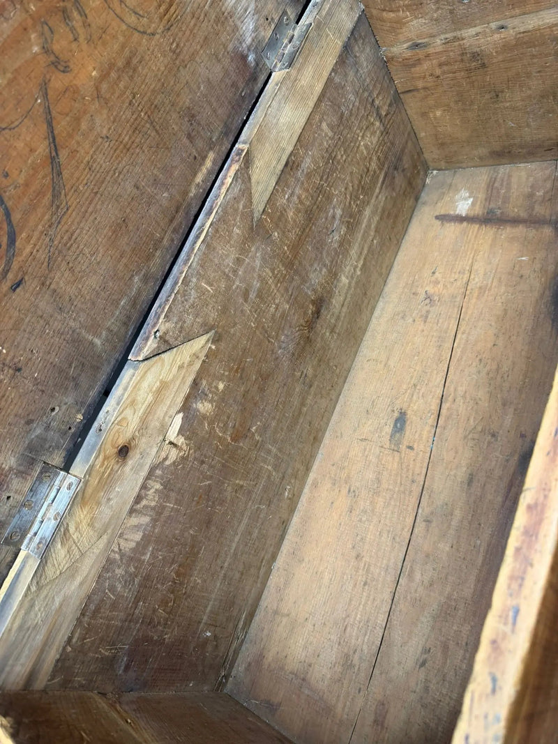 Antique Pine Storage Chest – Rustic Blanket Box / Coffee Table Trunk