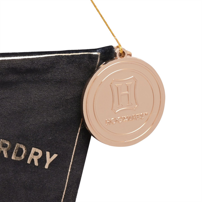 Warner Bros Harry Potter Alumni Hanging Banner Hogwarts