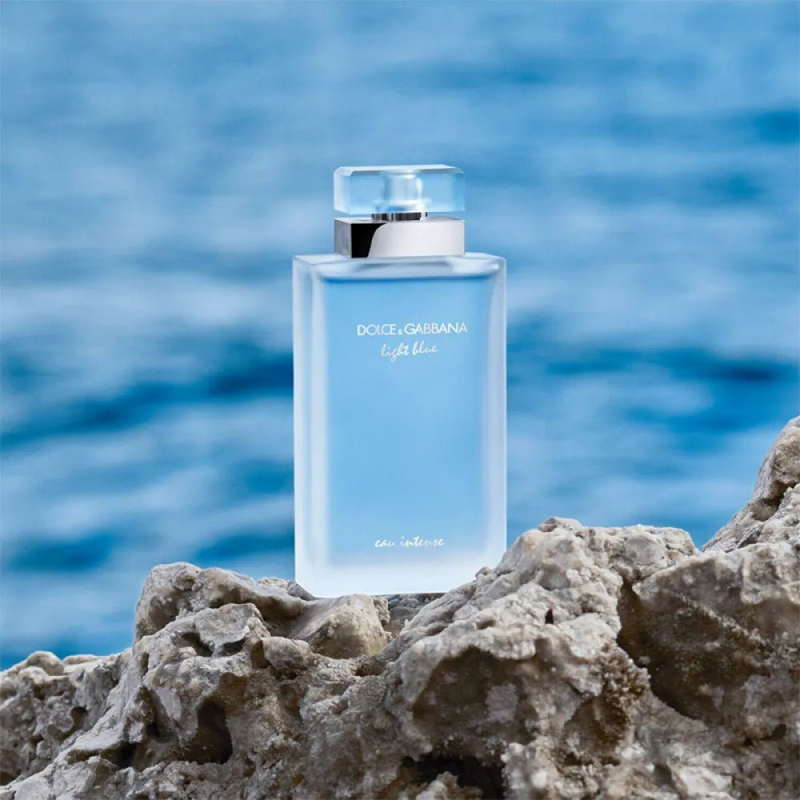Dolce & Gabbana Light Blue Eau Intense Eau De Parfum Spray 50ml