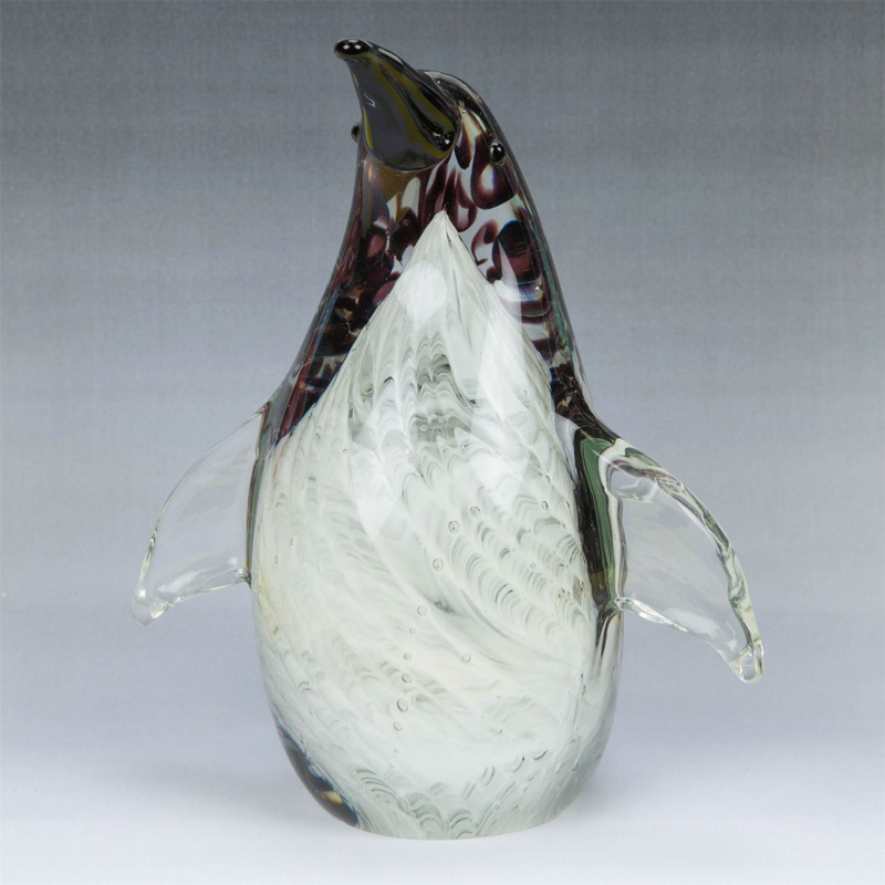 Objets dArt Glass Figurine - Penguin