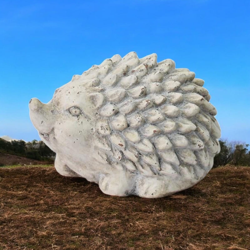 21CM CREAM CEMENT HEDGEHOG