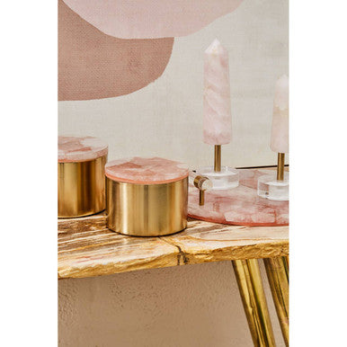 Obelisk Structure | Bowerbird