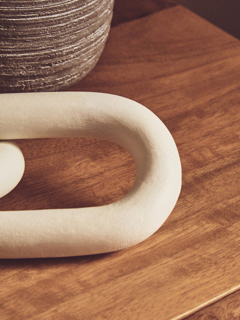 White Wood 2 Link Chain Decor | Cato