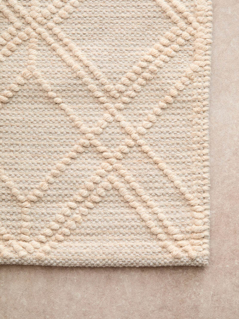 Bosie Large Geometric Ivory Rug | Jango