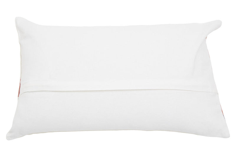 Curve Pattern Rectangular Cushion | Bosie Ozella
