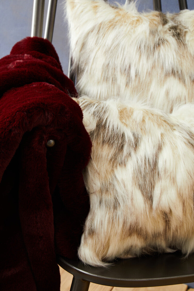 Bosie Natural Fur Square Fur Cushion | Lamina