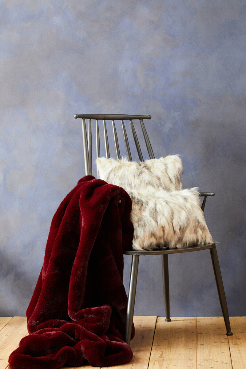 Bosie Natural Rectangular Fur Cushion | Lamina