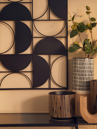 Black Finish Semicircle Design Wall Art | Trento
