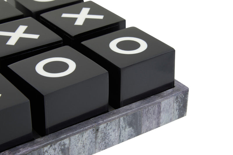 Black and White Noughts and Crosses | Churchill Games