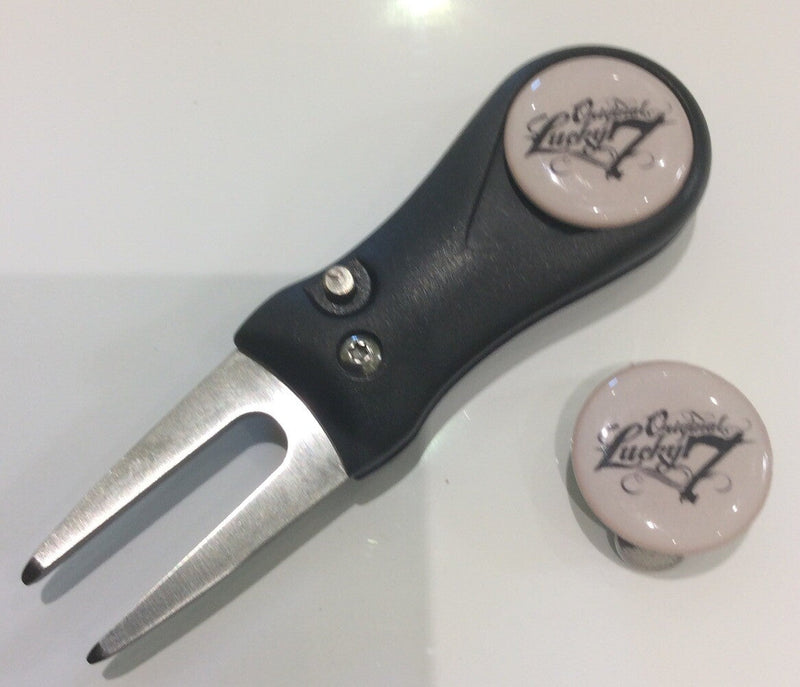 Golf Switchblade Divot Tool Set with Magnetic Hat Clip & 2 Ball Markers