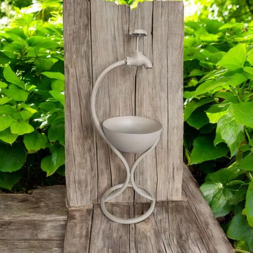 57CM CREAM METAL GARDEN PLANTER - InStock