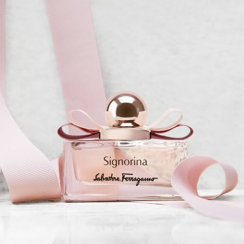 Salvatore Ferragamo Signorina Eau De Parfum Spray 100ml