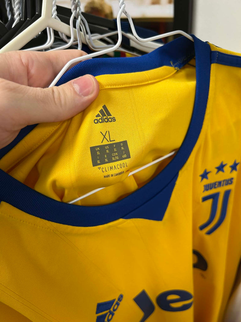 Juventus 2017-2018 Away Shirt (BNWT) XL