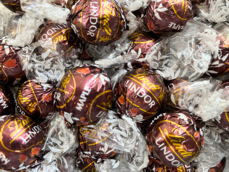Maple Milk Chocolate Lindt Lindor
