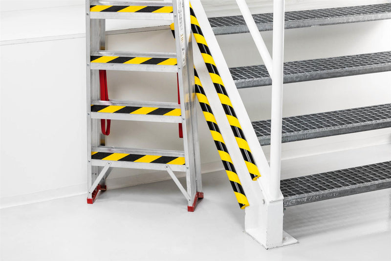 Durable Clamp On Warning Edge Impact Protection Profiles E8R | 1 Metre