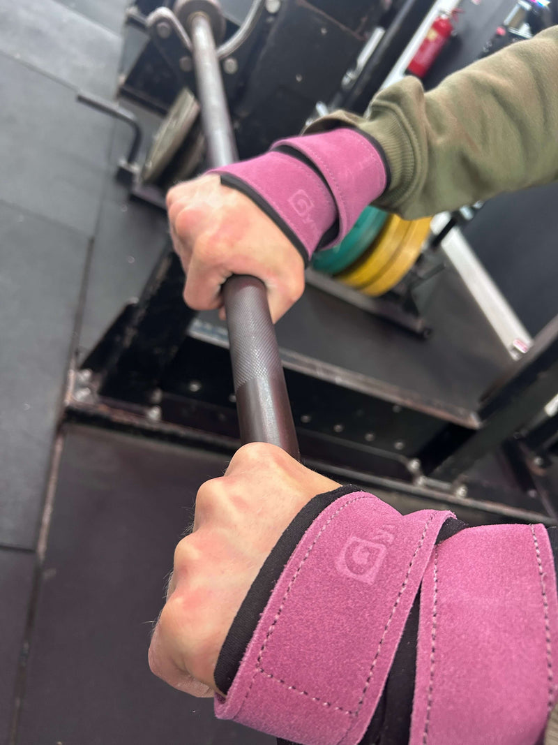 GymPin Leather Figure 8 Straps