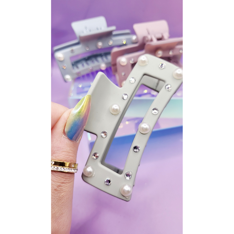 Pearl Essence Square Hair Clamps Pack of 12