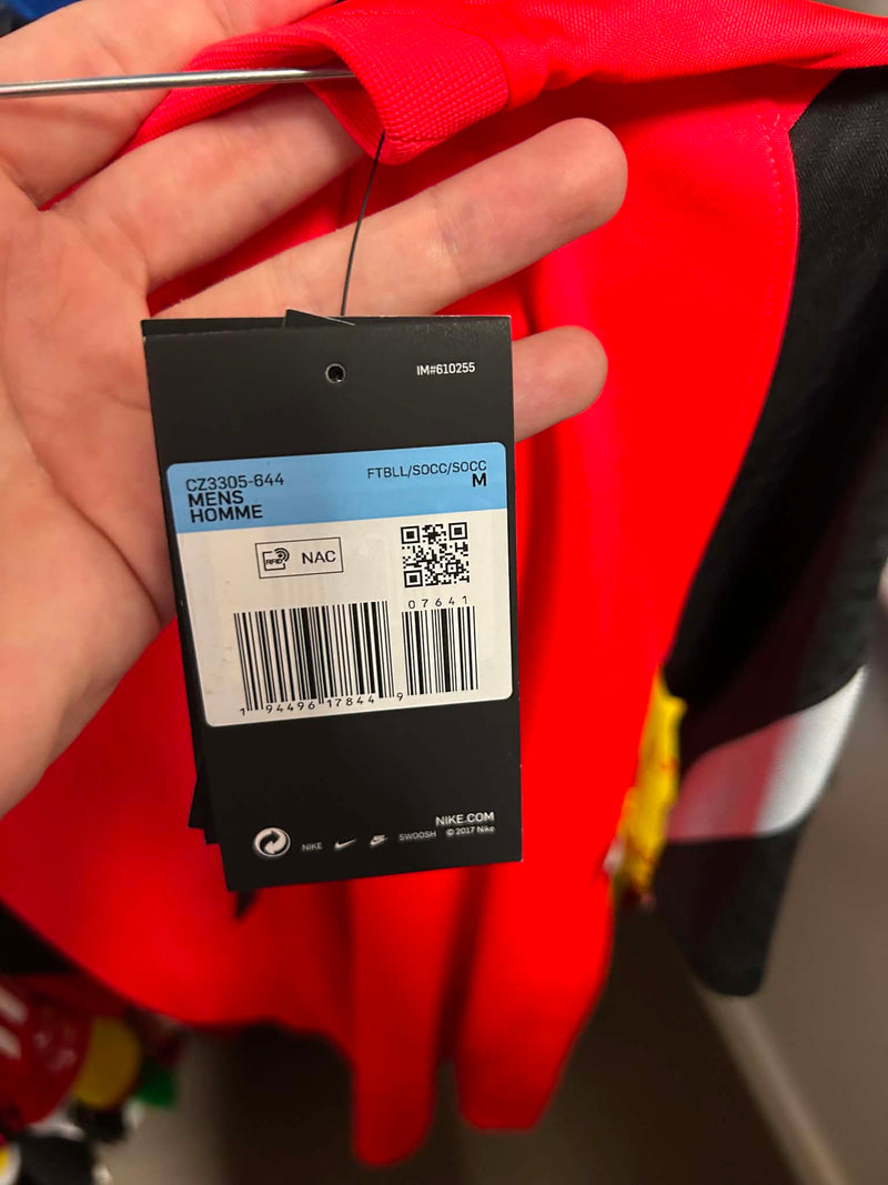 Liverpool 2019-20 Training Shirt (BNWT) M